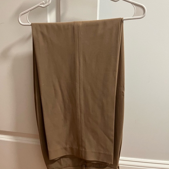 UNIQLO pleated wide leg trouser - Picture 3 of 4